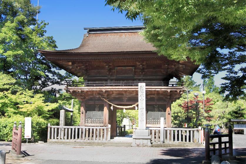 円鏡寺楼門
